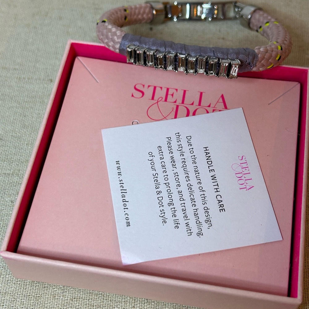 Stella & Dot Know the Ropes Bracelet - Blush - NIB